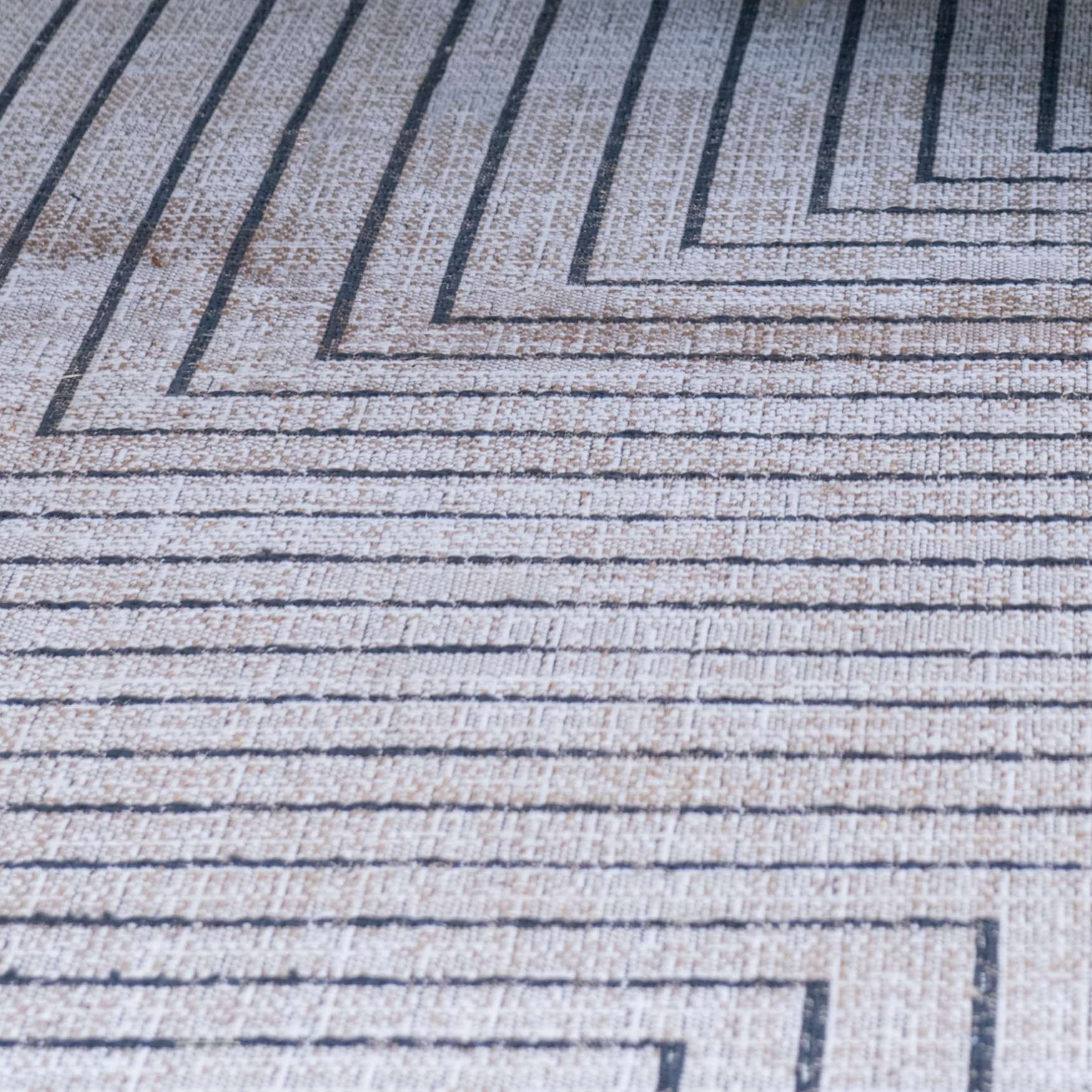 47 Geometric Jute Mat - Image 1